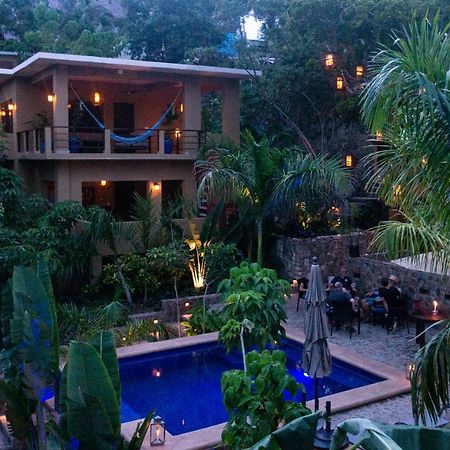 Maquil Hotel And Villas シポリテ エクステリア 写真